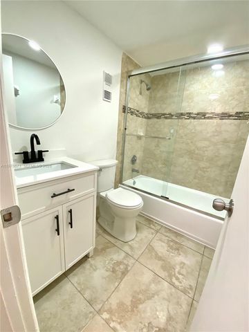 10090 NW 80th Ct 1553, Hialeah Gardens, FL 33016