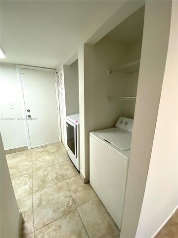 10090 NW 80th Ct 1553, Hialeah Gardens, FL 33016