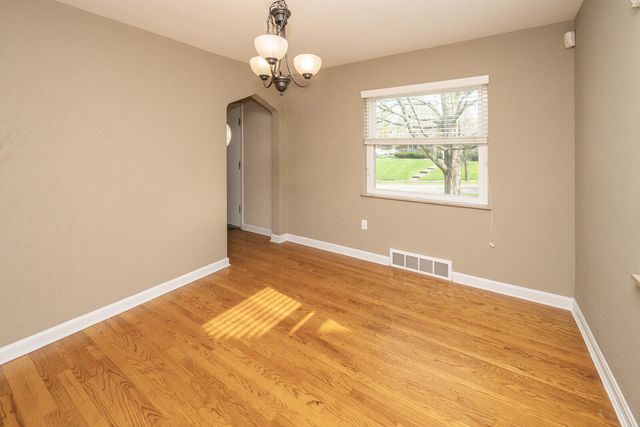1604 E Henry Clay Avenue, Fort Wright, KY 41011