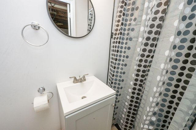 1604 E Henry Clay Avenue, Fort Wright, KY 41011