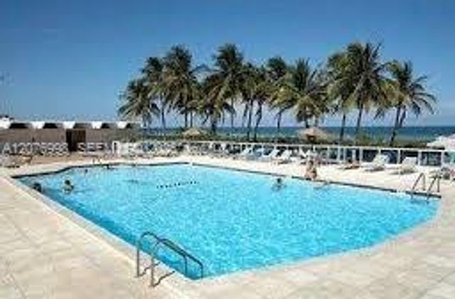 5161 Collins Avenue 815, Miami Beach, FL 33140