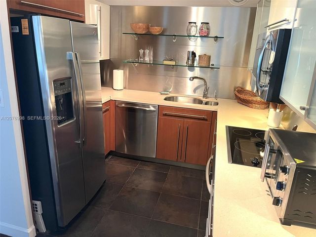 5161 Collins Avenue 815, Miami Beach, FL 33140