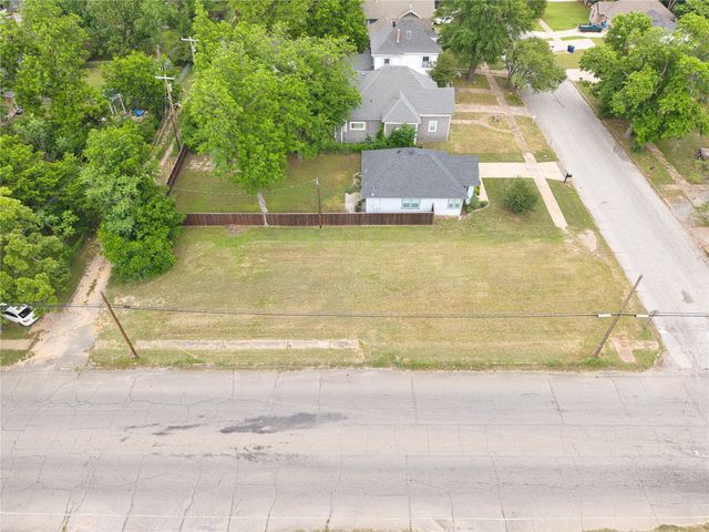 930 S Mirick Avenue, Denison, TX 75020