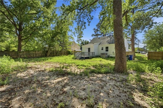 6220 Tidewater DR, Norfolk, VA 23509