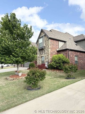 18522 E 42nd Street, Tulsa, OK 74134