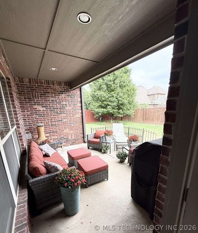 18522 E 42nd Street, Tulsa, OK 74134