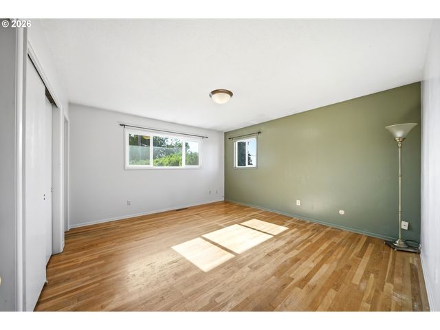 3237 Ne 131ST Ave, Portland, OR 97230