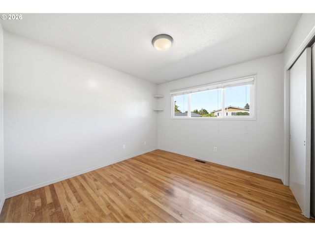 3237 Ne 131ST Ave, Portland, OR 97230
