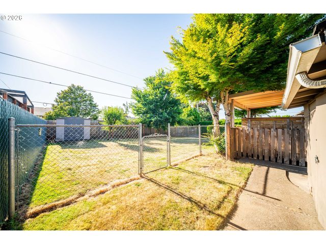 3237 Ne 131ST Ave, Portland, OR 97230