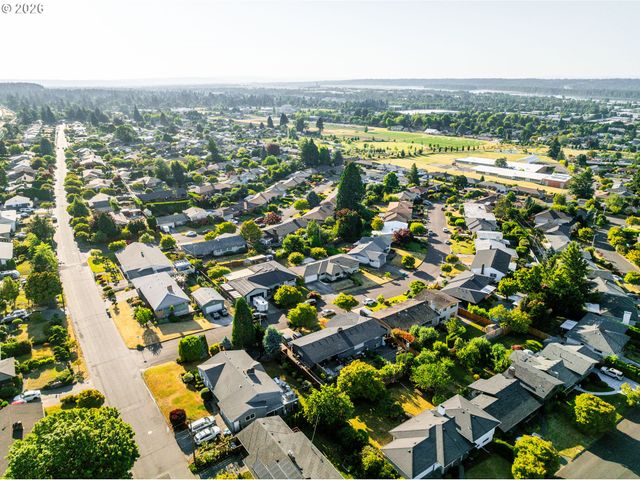 3237 Ne 131ST Ave, Portland, OR 97230
