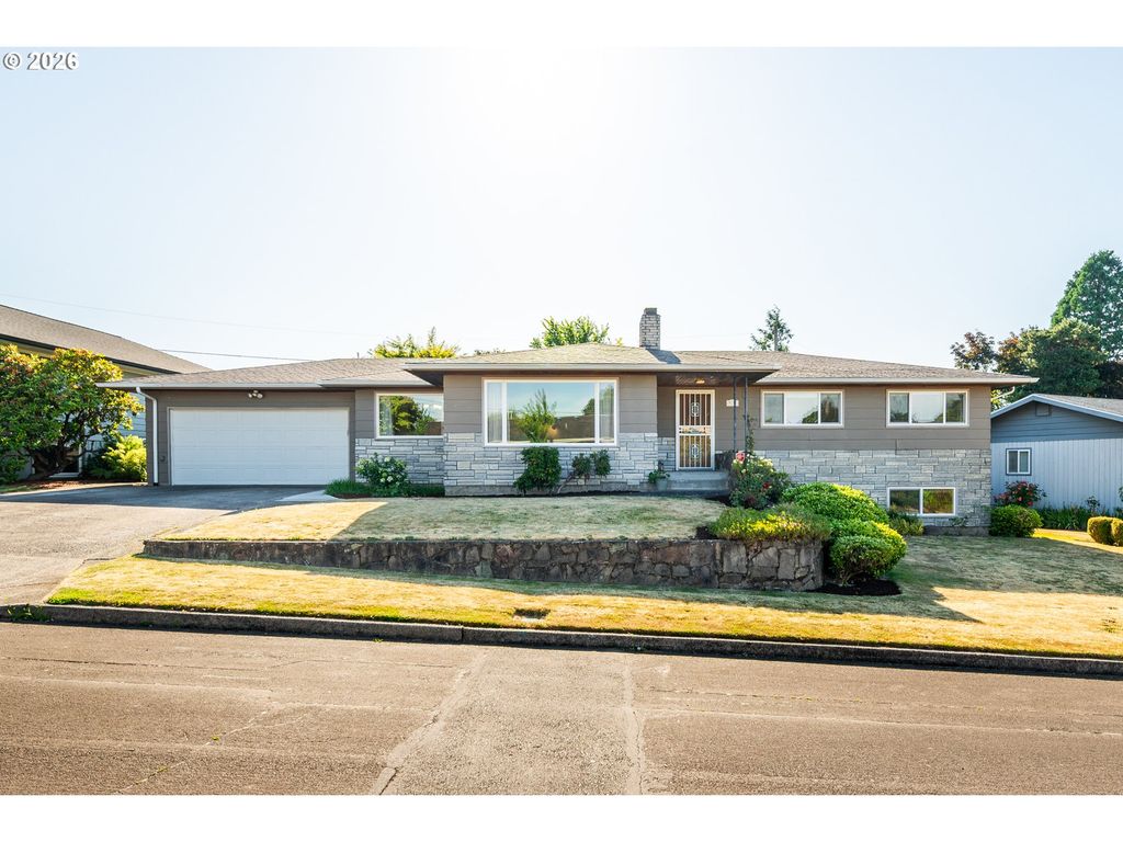 3237 Ne 131ST Ave, Portland, OR 97230
