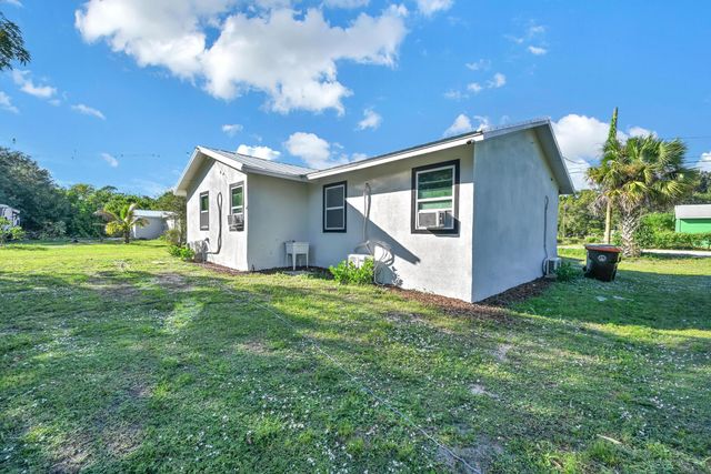 6385 86th Place, Vero Beach, FL 32958