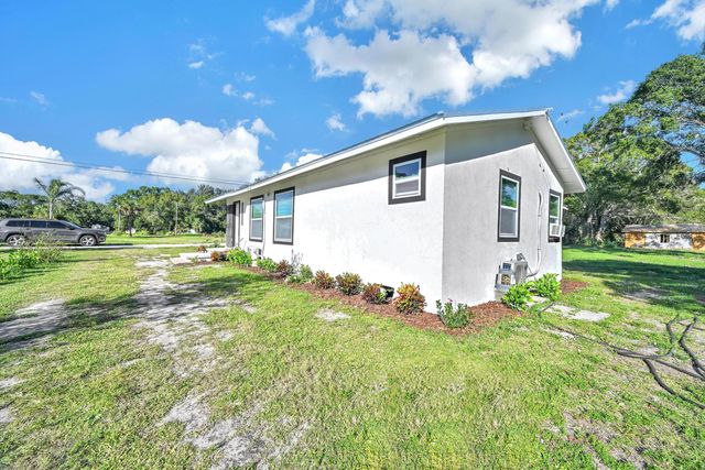 6385 86th Place, Vero Beach, FL 32958