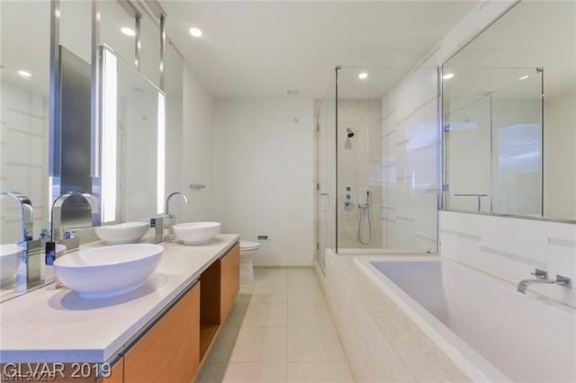 3726 Las Vegas Boulevard 707, Las Vegas, NV 89158