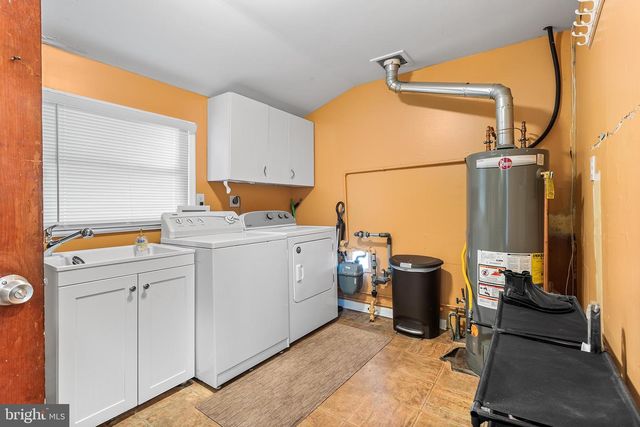 123 PLUMTREE LN, Willingboro, NJ 08046