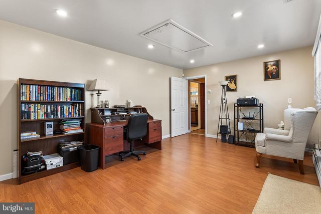 123 PLUMTREE LN, Willingboro, NJ 08046