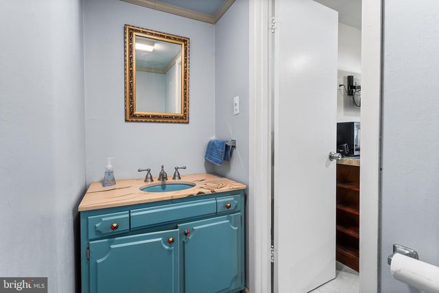 123 PLUMTREE LN, Willingboro, NJ 08046
