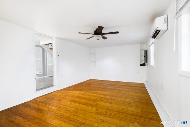 32 Liberty Street, Madison, CT 06443