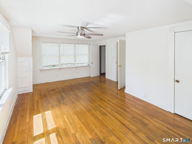 32 Liberty Street, Madison, CT 06443