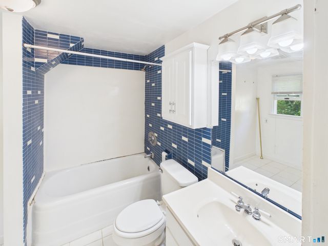 32 Liberty Street, Madison, CT 06443