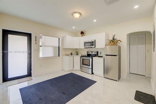 742 NW 70th St 1, Miami, FL 33150