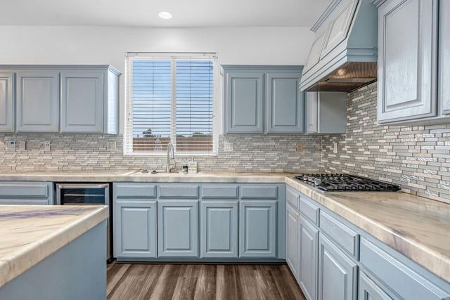 2768 Goshen Avenue, Clovis, CA 93611