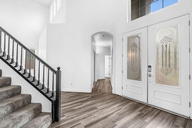 2768 Goshen Avenue, Clovis, CA 93611