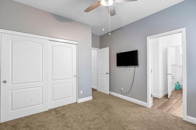 2768 Goshen Avenue, Clovis, CA 93611