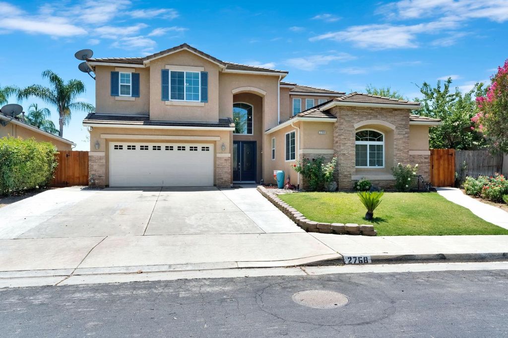 Image 47 of property listing at 2768 Goshen Avenue, Clovis, CA 93611