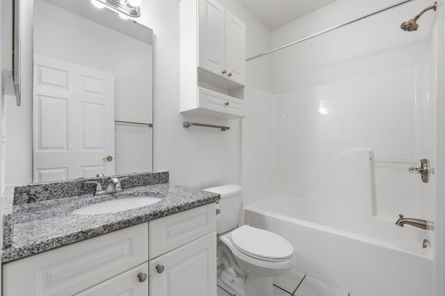 4155 Hibiscus Dr Apt 103, Little River, SC 29566