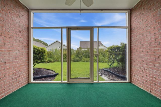 4155 Hibiscus Dr Apt 103, Little River, SC 29566