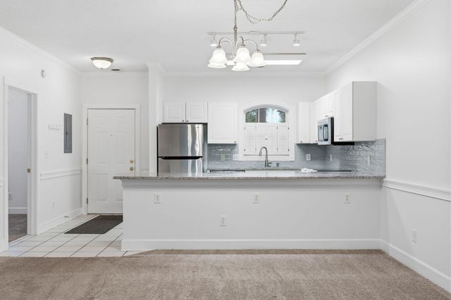 4155 Hibiscus Dr Apt 103, Little River, SC 29566