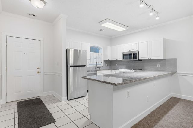 4155 Hibiscus Dr Apt 103, Little River, SC 29566