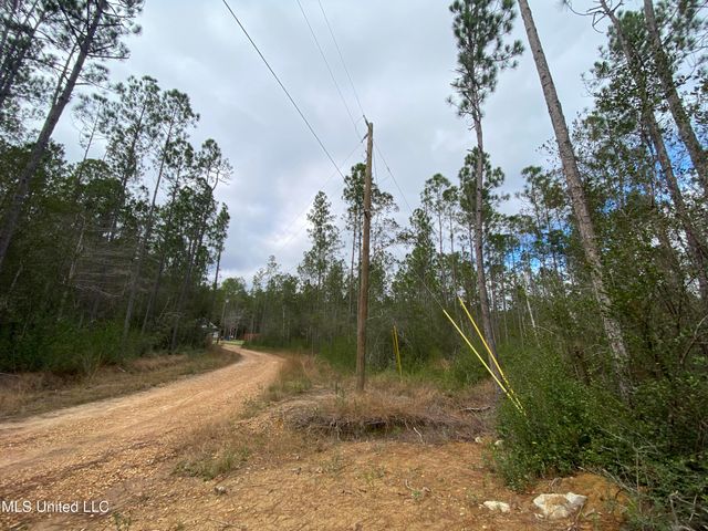 3600 Road 528, Kiln, MS 39556