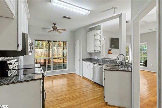 9 S Penobscot Court, Simpsonville, SC 29681