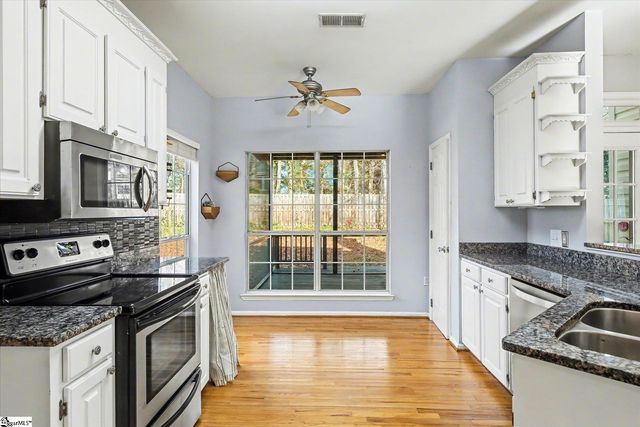 9 S Penobscot Court, Simpsonville, SC 29681