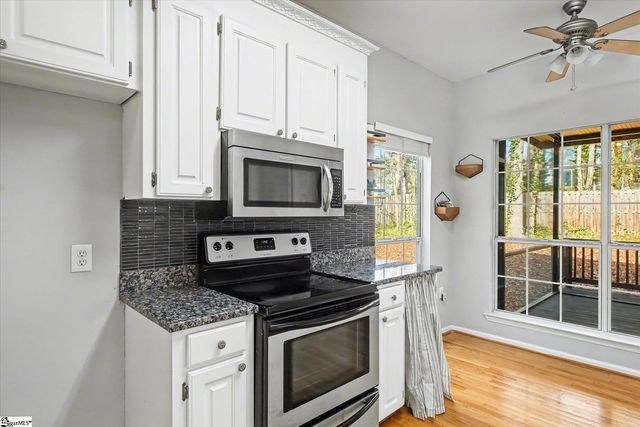 9 S Penobscot Court, Simpsonville, SC 29681