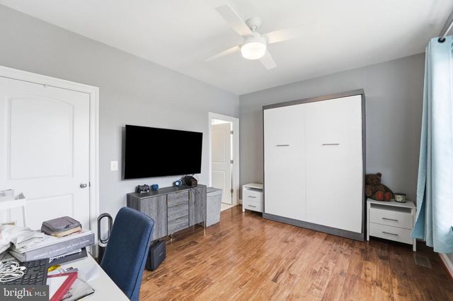 4873 POINT RD, Warrenton, VA 20187