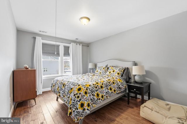 4873 POINT RD, Warrenton, VA 20187