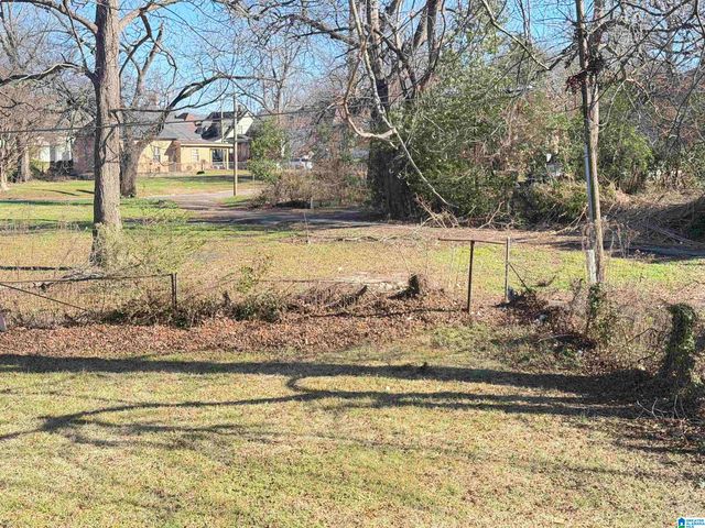 219 47TH PLACE N, Birmingham, AL 35212
