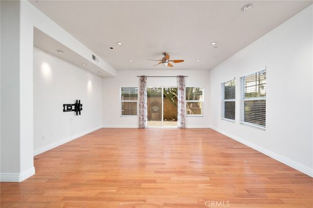 7331 Shelby Pl, Unit 102, Rancho Cucamonga, CA 91739