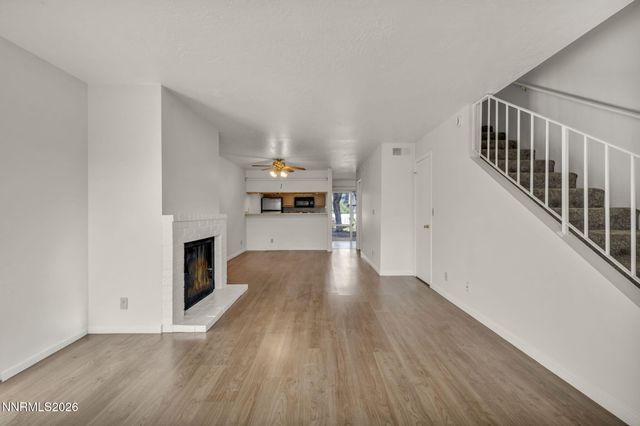 422 Barclay Court, Reno, NV 89511