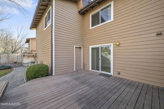 422 Barclay Court, Reno, NV 89511