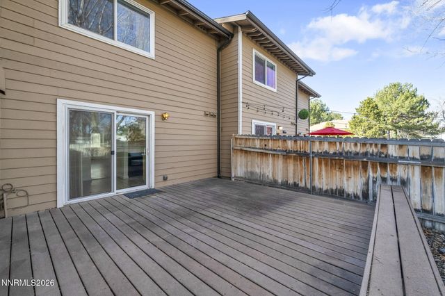 422 Barclay Court, Reno, NV 89511