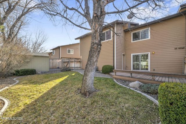 422 Barclay Court, Reno, NV 89511