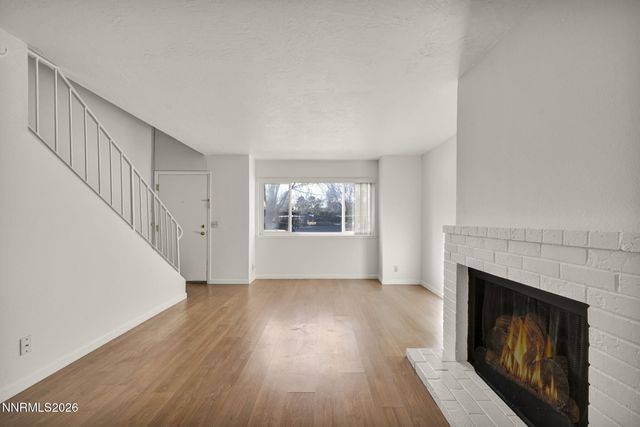 422 Barclay Court, Reno, NV 89511