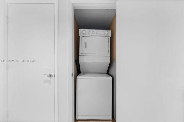 1850 S Ocean Dr 4206, Hallandale Beach, FL 33009