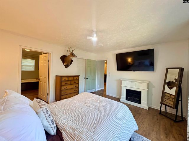 102 Caledonia Court, Leesville, SC 29070