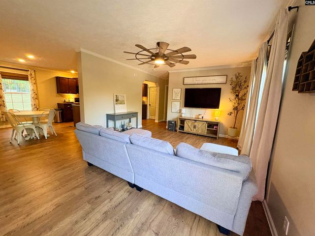 102 Caledonia Court, Leesville, SC 29070