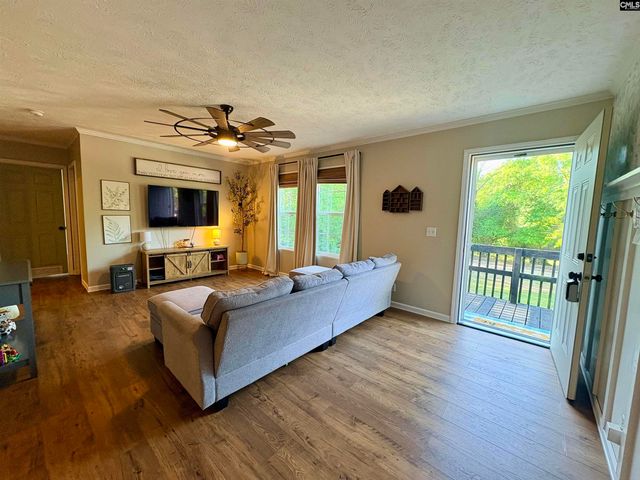 102 Caledonia Court, Leesville, SC 29070